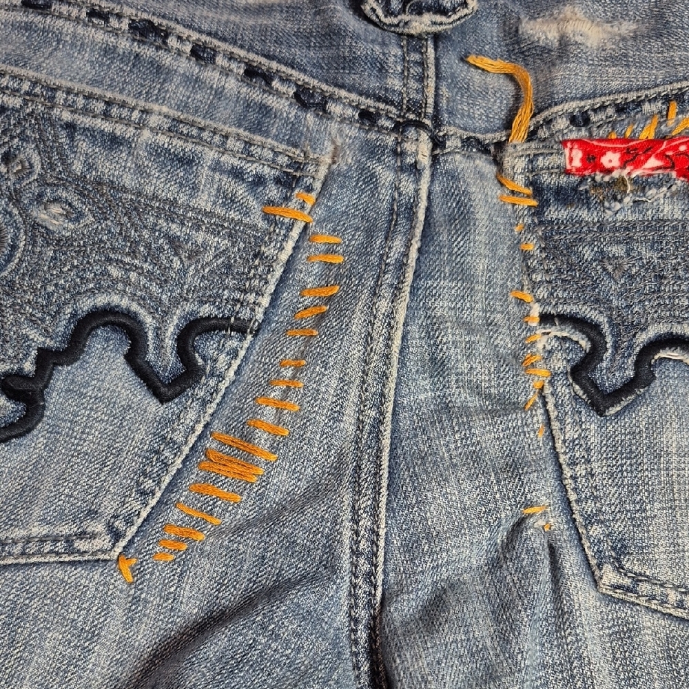 Polo Ralph Lauren Blue Boyfriend Jeans with Red Accents - Picture 7 of 16
